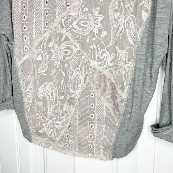 Anthropologie TINY Hazel Gray Embroidered Top Size S Dolman Delicate Romantic - Picture 3 of 5